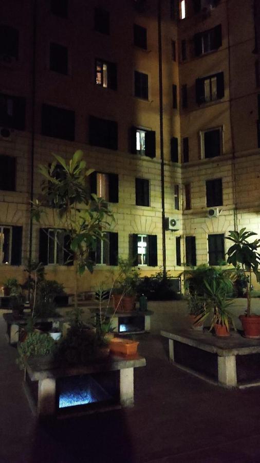 Snooze Trastevere House Apartamento Roma Exterior foto